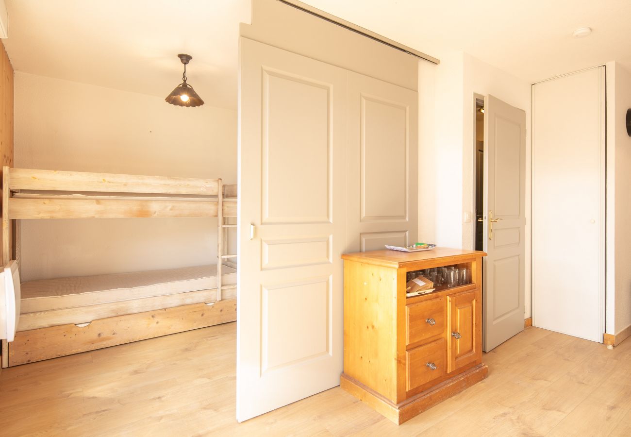 Studio in Saint-Sorlin-d´Arves - Bright studio 5 ppl, balcony, near ski station