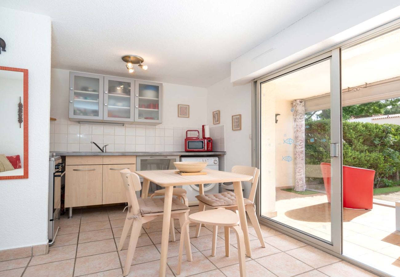 Apartment in Agde - Appartement with terrace, wifi, parking