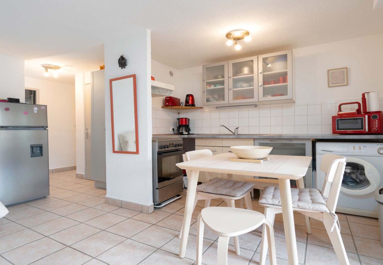 Apartment in Agde - Appartement with terrace, wifi, parking