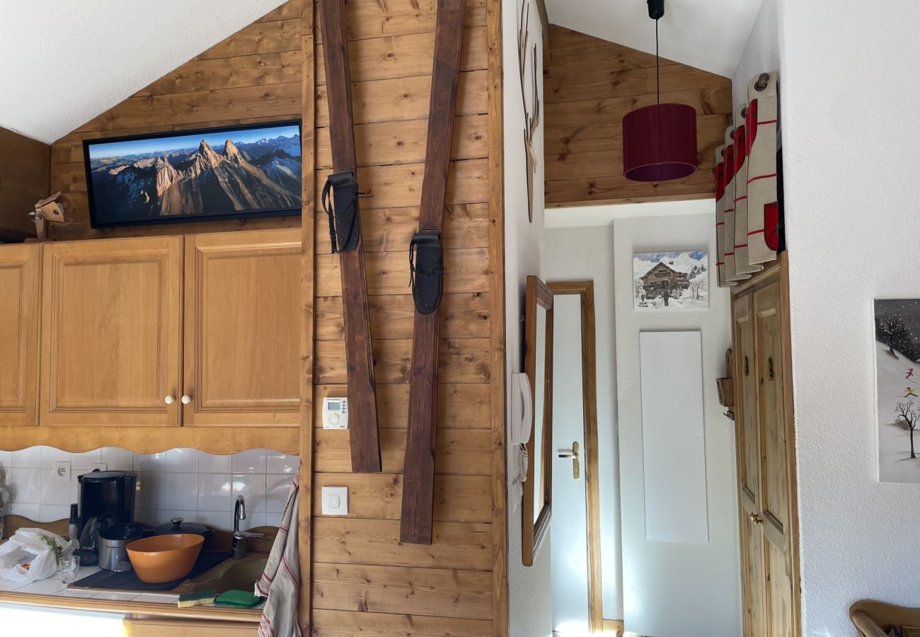Apartment in Les Deux Alpes - Apt 6 ppl with balcony, near the ski station