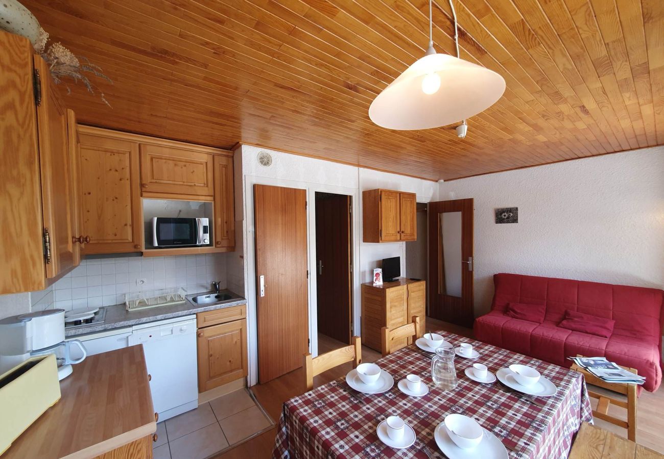 Studio in Les Deux Alpes - Studio flat in the heart of the city centre with a south-facing balcony