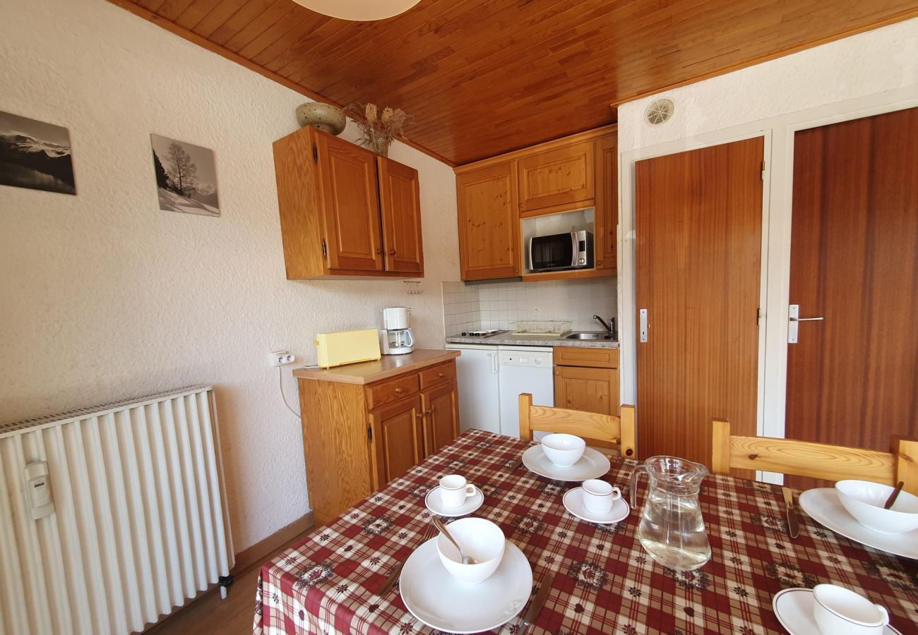 Studio in Les Deux Alpes - Studio flat in the heart of the city centre with a south-facing balcony