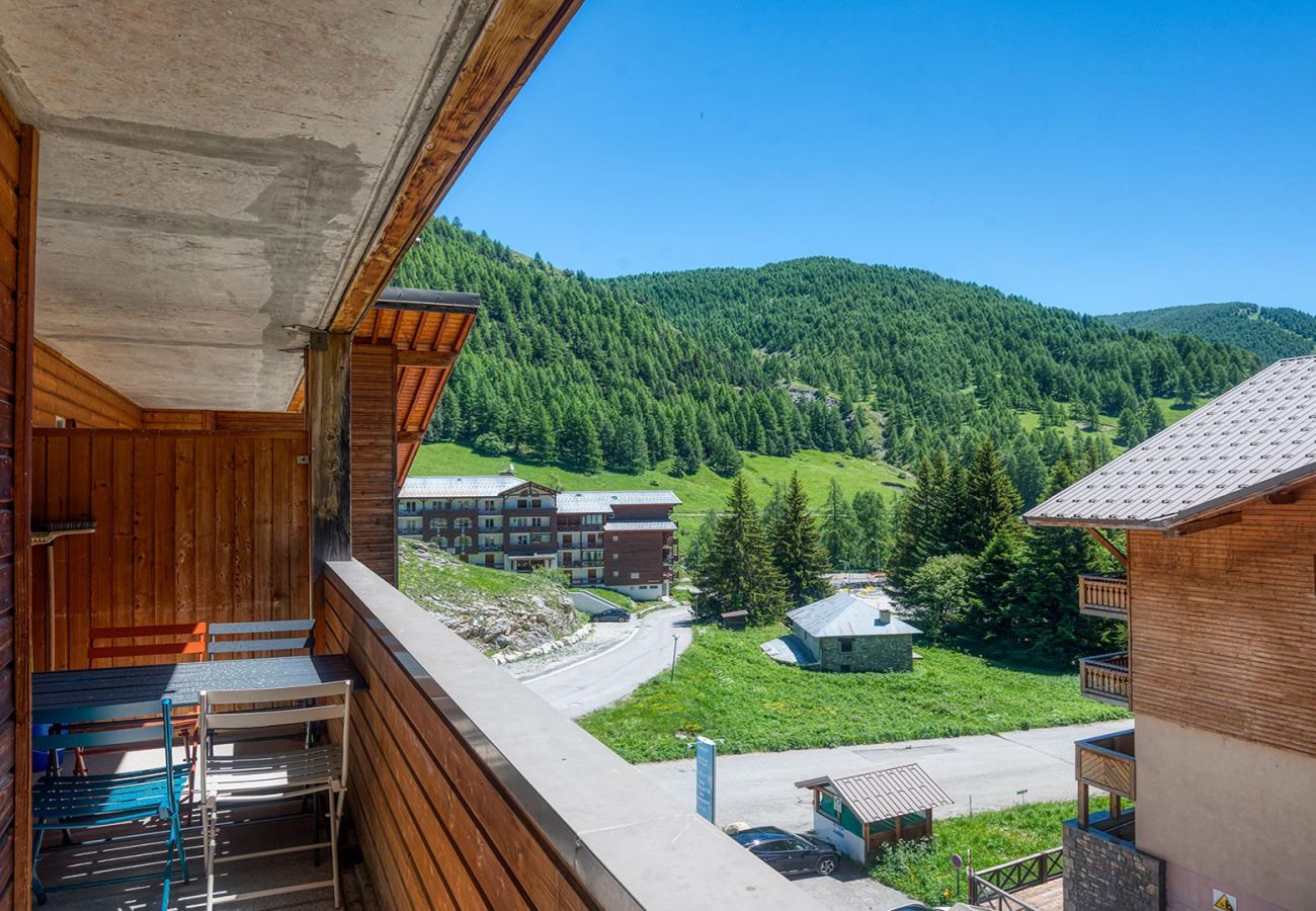 Apartment in Allos - Apartment for 6 people with mountain views, a swimming pool and parking