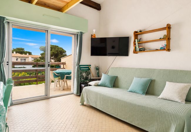 Studio in Agde - Bright studio for 4/6 pers, Mezzanine