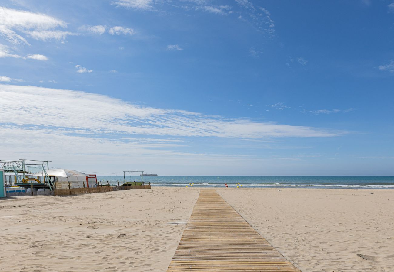 Apartment in Agde - Magnificent 4/6 person apartment near the beach