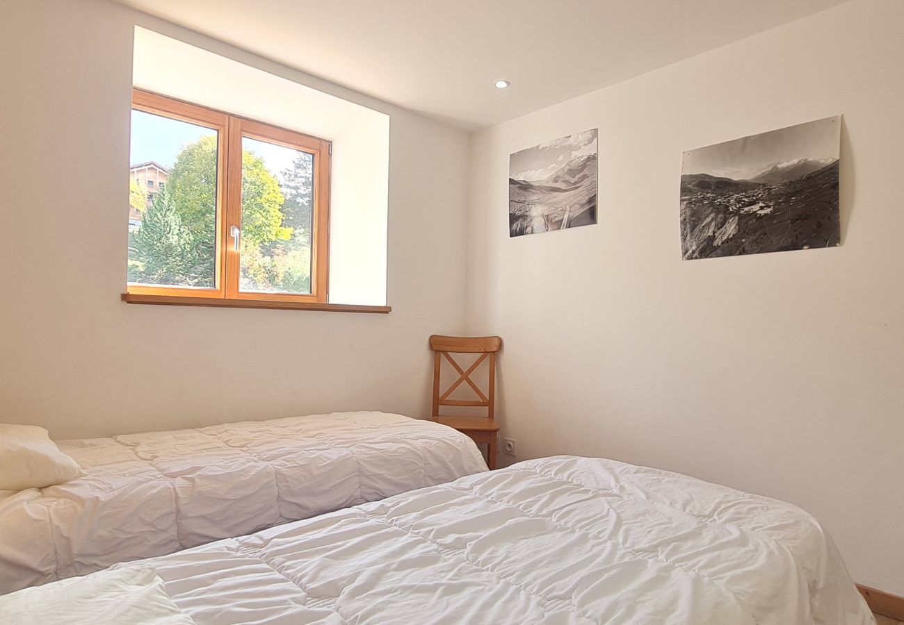 Chalet in Les Deux Alpes - Big 10 Pers CHALET with large terrace