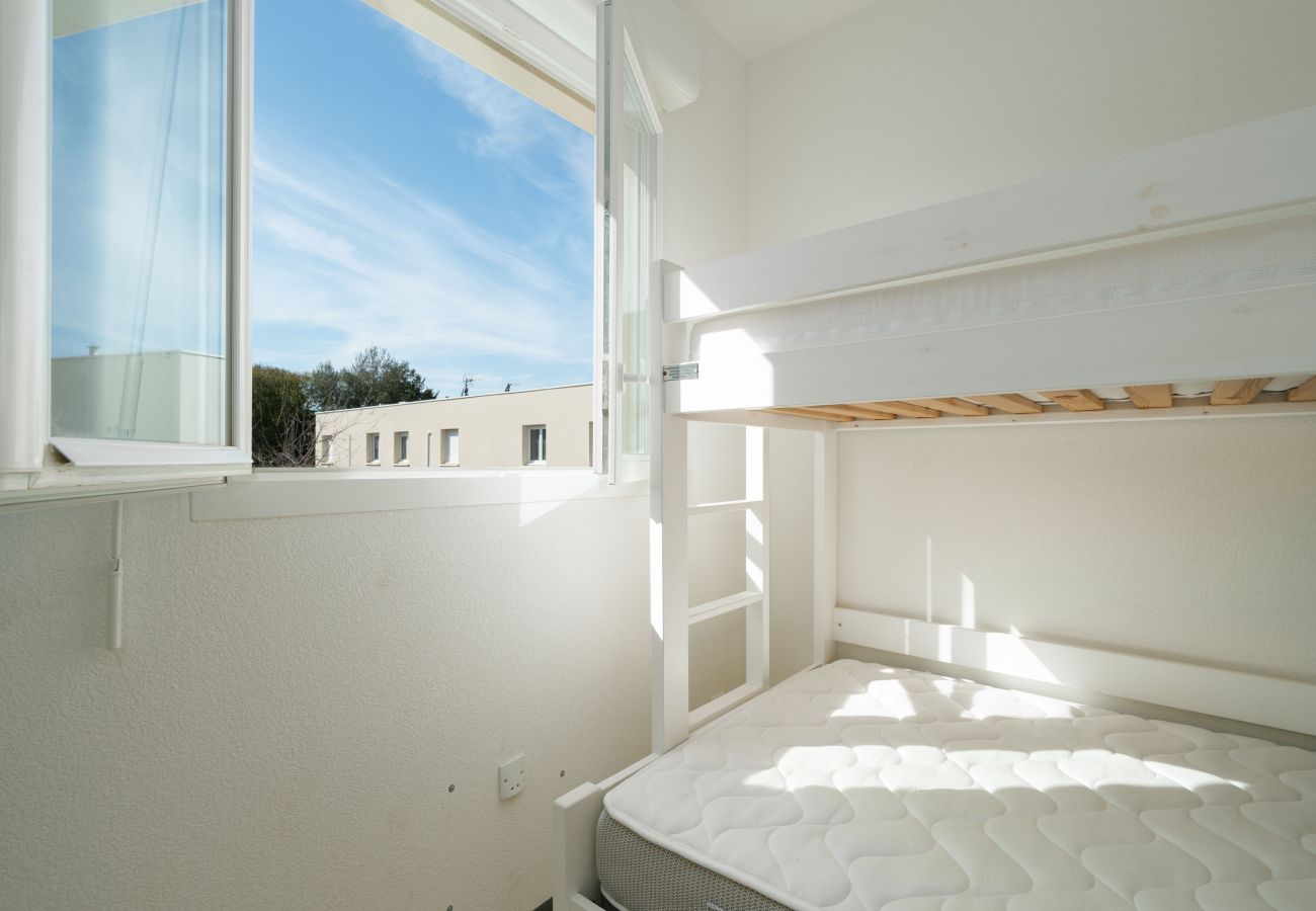 Villa in Sérignan - Bright villa 6 ppl, garden, close to the sea