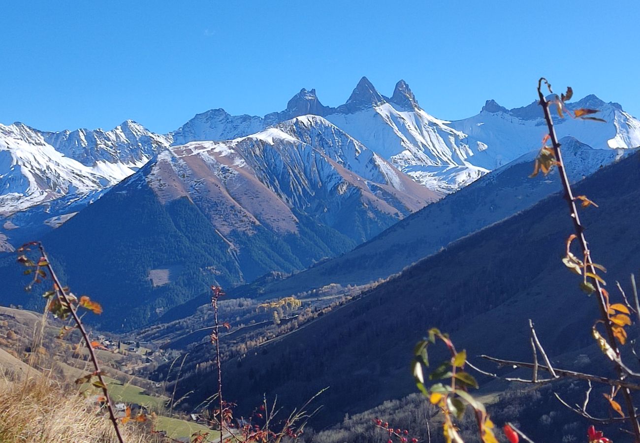 Apartment in Saint-Sorlin-d´Arves - Beautiful flat near the ski slopes for 4 pers