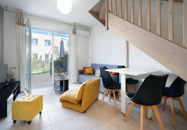 Villa in Sérignan - Bright villa 6 ppl, garden, close to the sea
