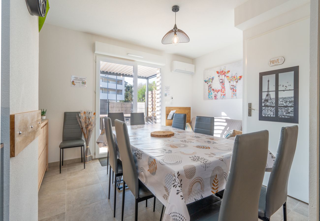 Villa in Sérignan - Bright villa 8 ppl, garden, close to the sea