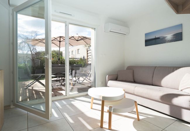 Villa in Sérignan - Villa duplex 6 pers with garden and air conditioning