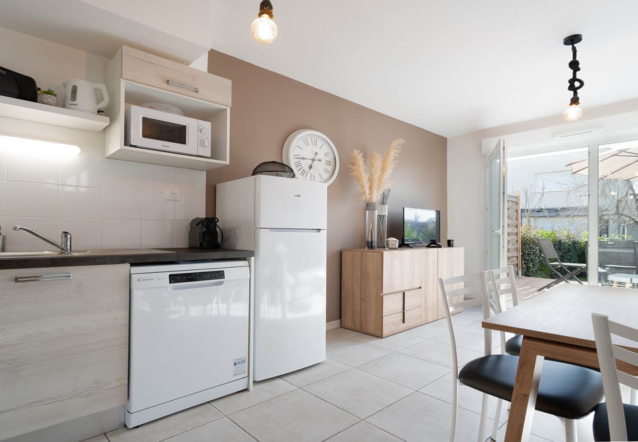 Villa in Sérignan - Villa duplex 6 pers with garden and air conditioning