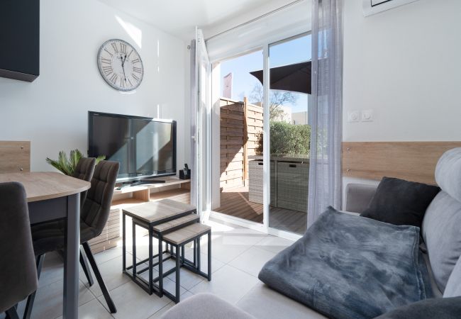Villa in Sérignan - Bright villa 6 ppl, garden, close to the sea