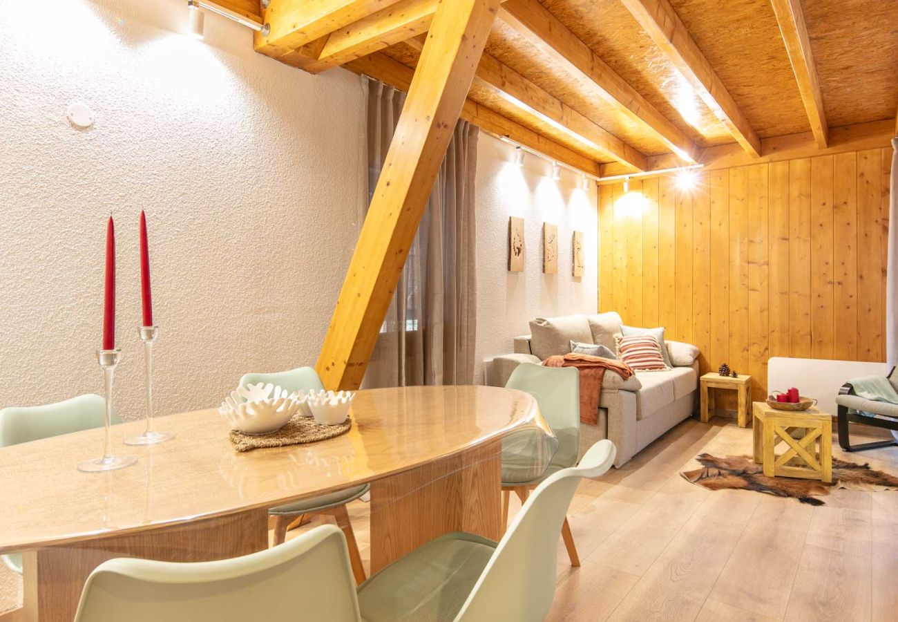 Apartment in Saint-Sorlin-d´Arves - Beautiful, well-equipped apartment for 8 people