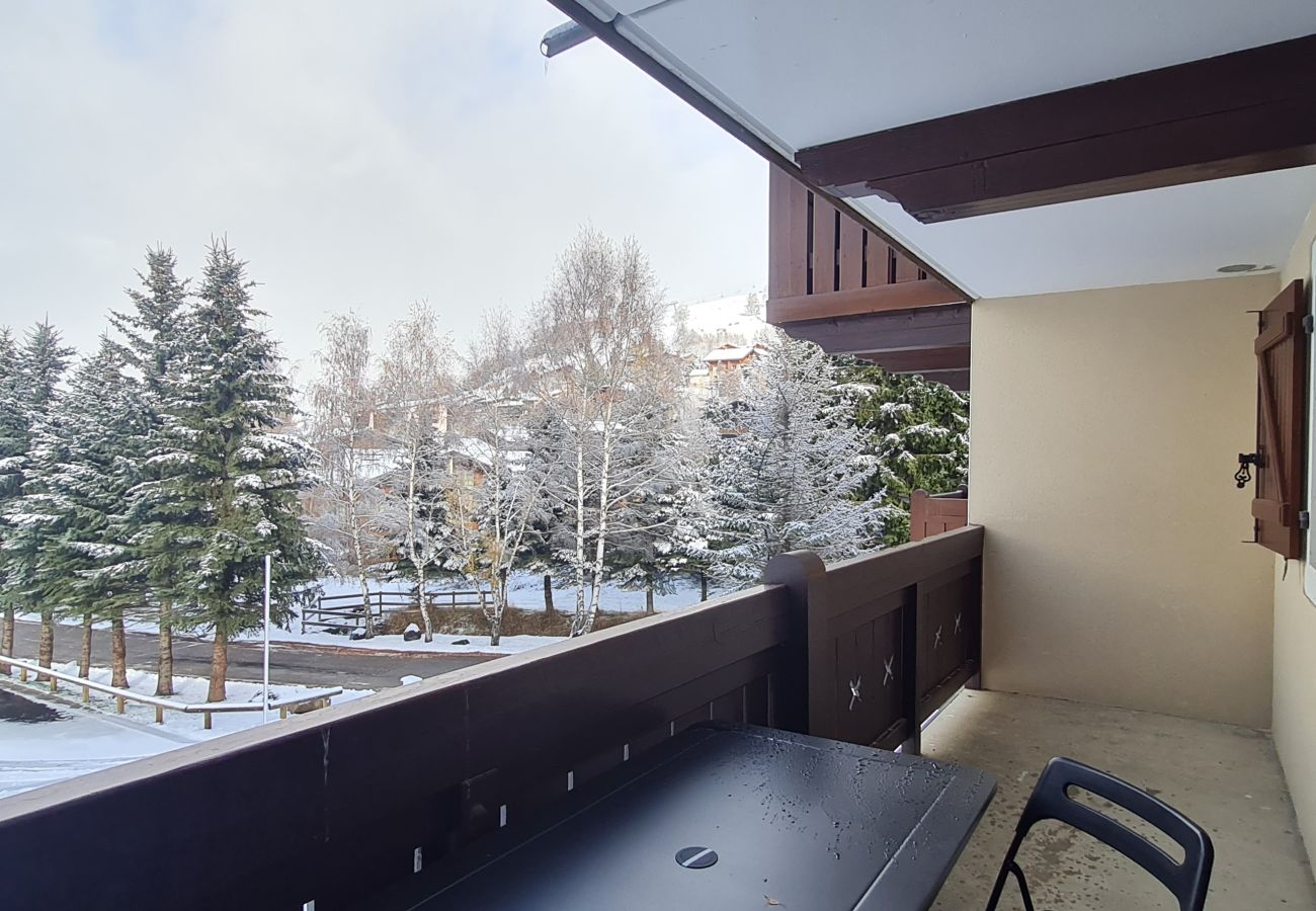 Apartment in Les Deux Alpes - Lovely apt for 4 pers ski-in ski-out