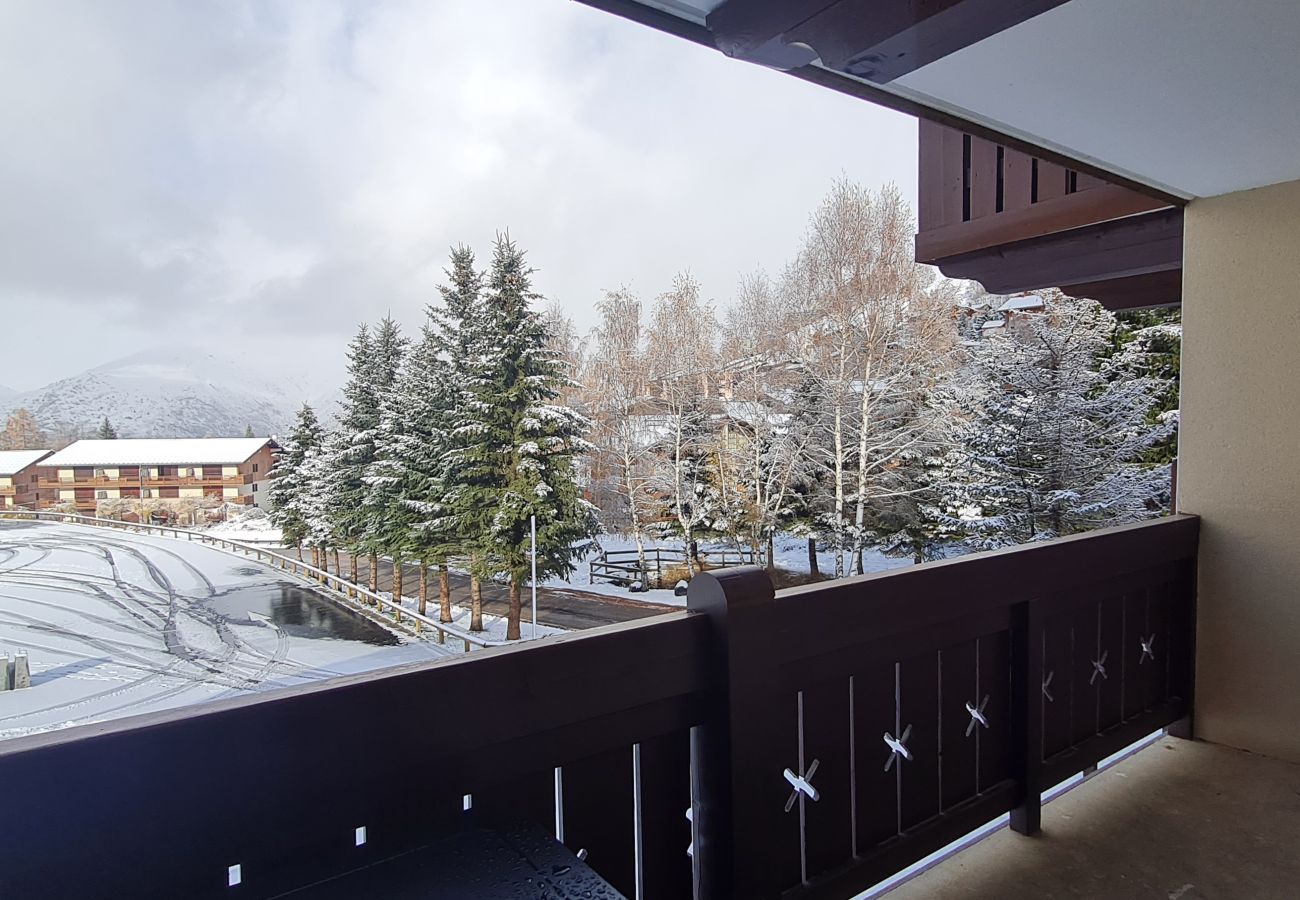 Apartment in Les Deux Alpes - Lovely apt for 4 pers ski-in ski-out