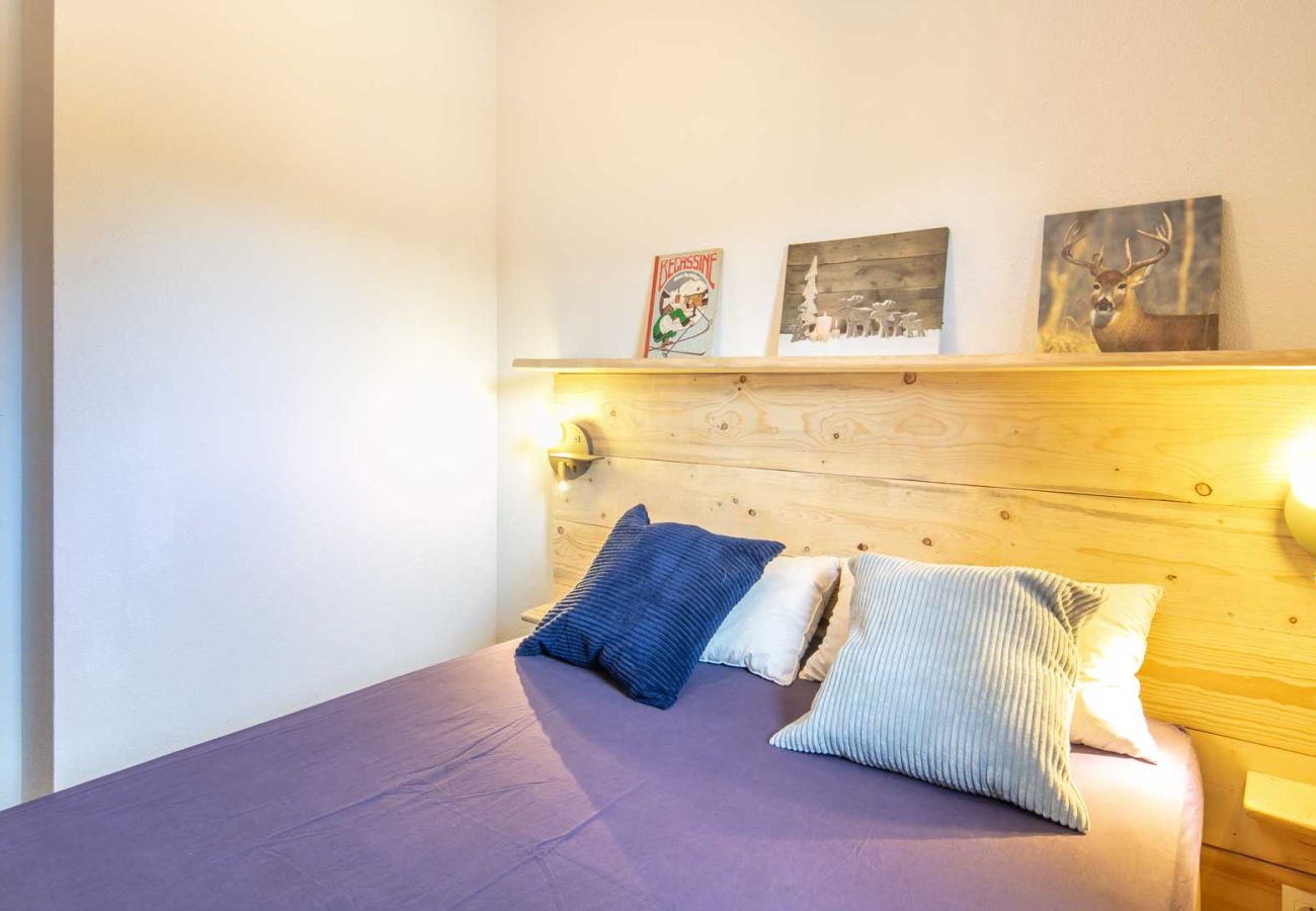 Apartment in Modane - Large apt for 4 pers ski-in ski-out