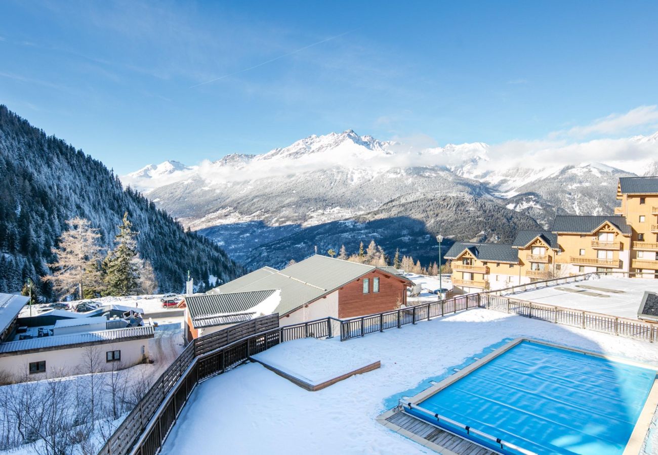 Apartment in Modane - Large apt for 4 pers ski-in ski-out