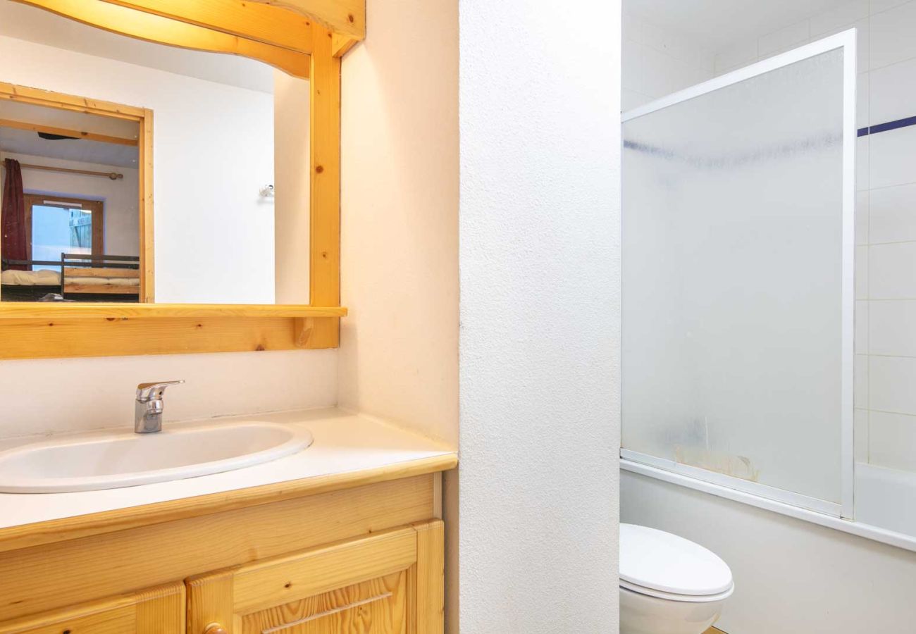 Apartment in Saint-Sorlin-d´Arves - Nice Appt for 6 people with mountain view