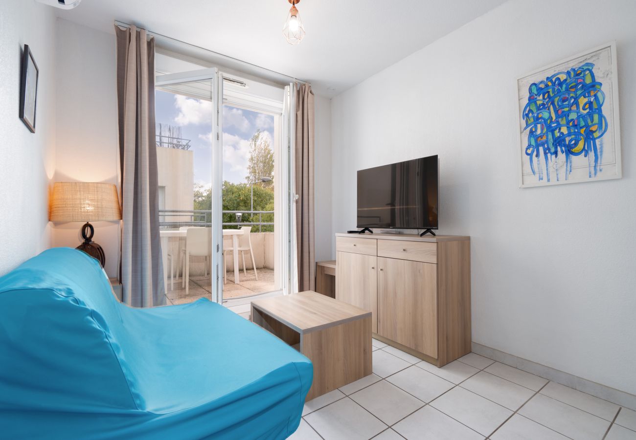 Apartment in Le Grau-du-Roi - Bright, air-conditioned appartement 4 ppl,  close to the sea