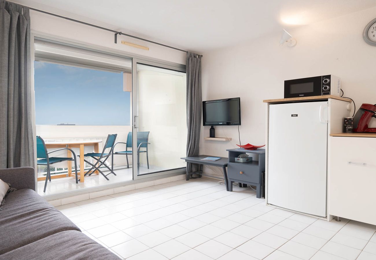 Apartment in Agde - Nice apt near the beach for 4 people