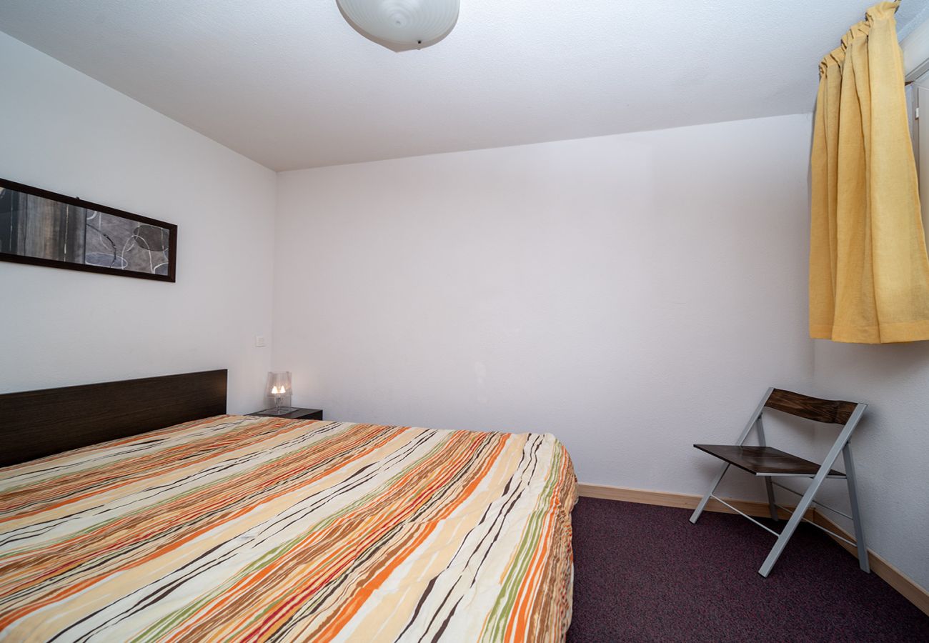 Apartment in Allos - Nice Apt for 6 pers near the slopes