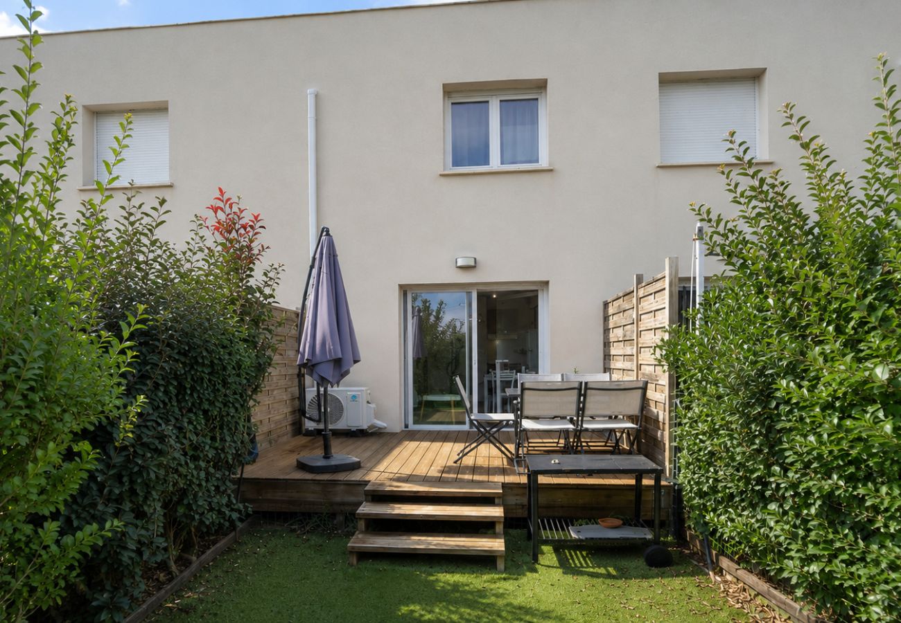 Villa in Sérignan - Air-conditioned Villa, garden, 450m from the beach