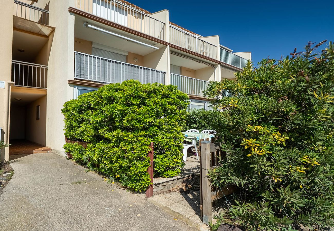 Studio in Agde - Nice Apt for 4 pers with garden