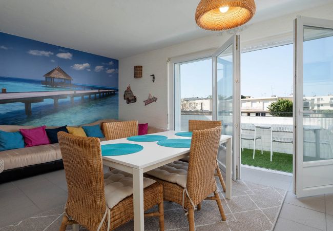 Apartment in Le Grau-du-Roi - Nice Apt 4 pers near the beach
