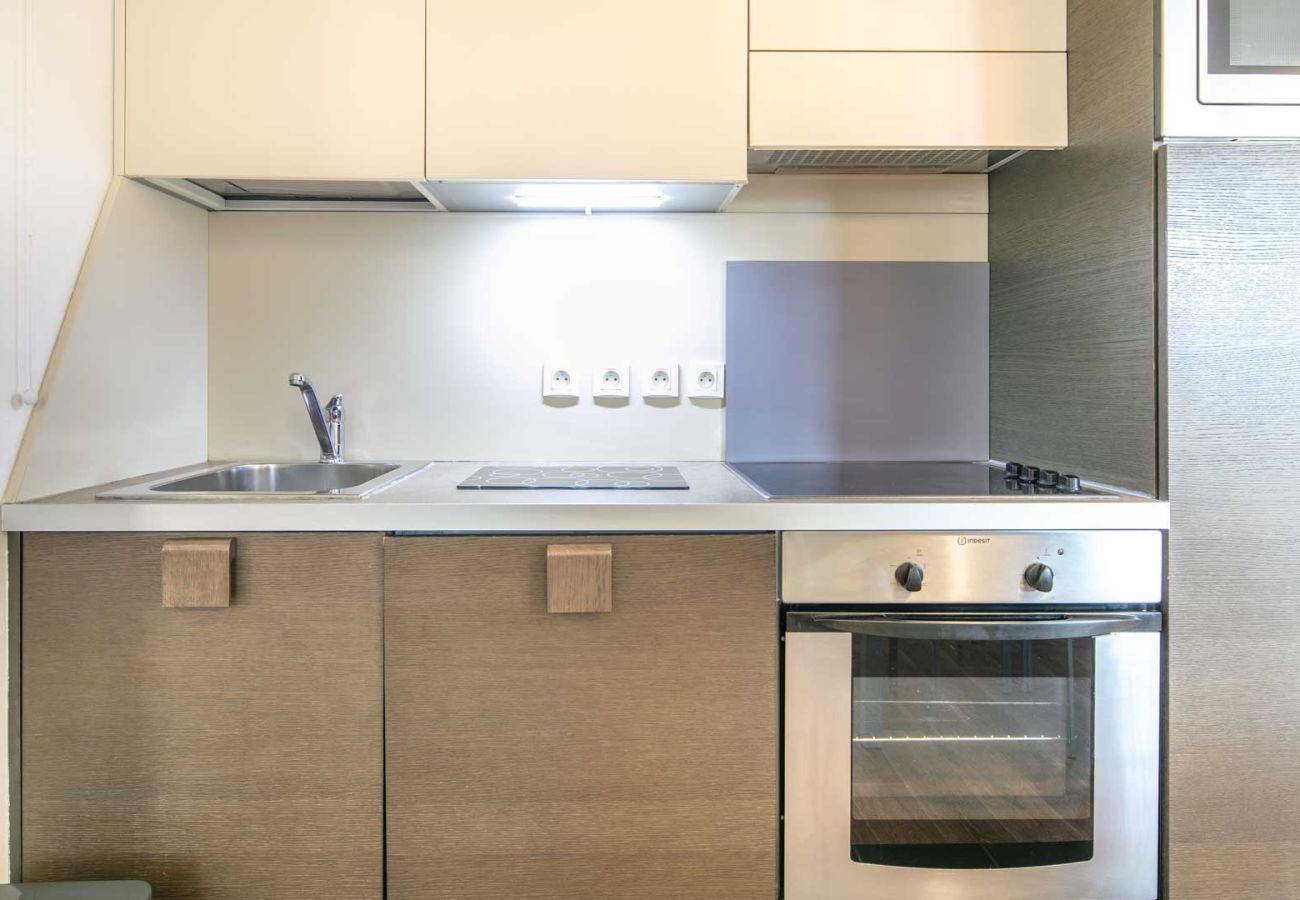 Apartment in Les Deux Alpes - Flat with a balcony near the slopes