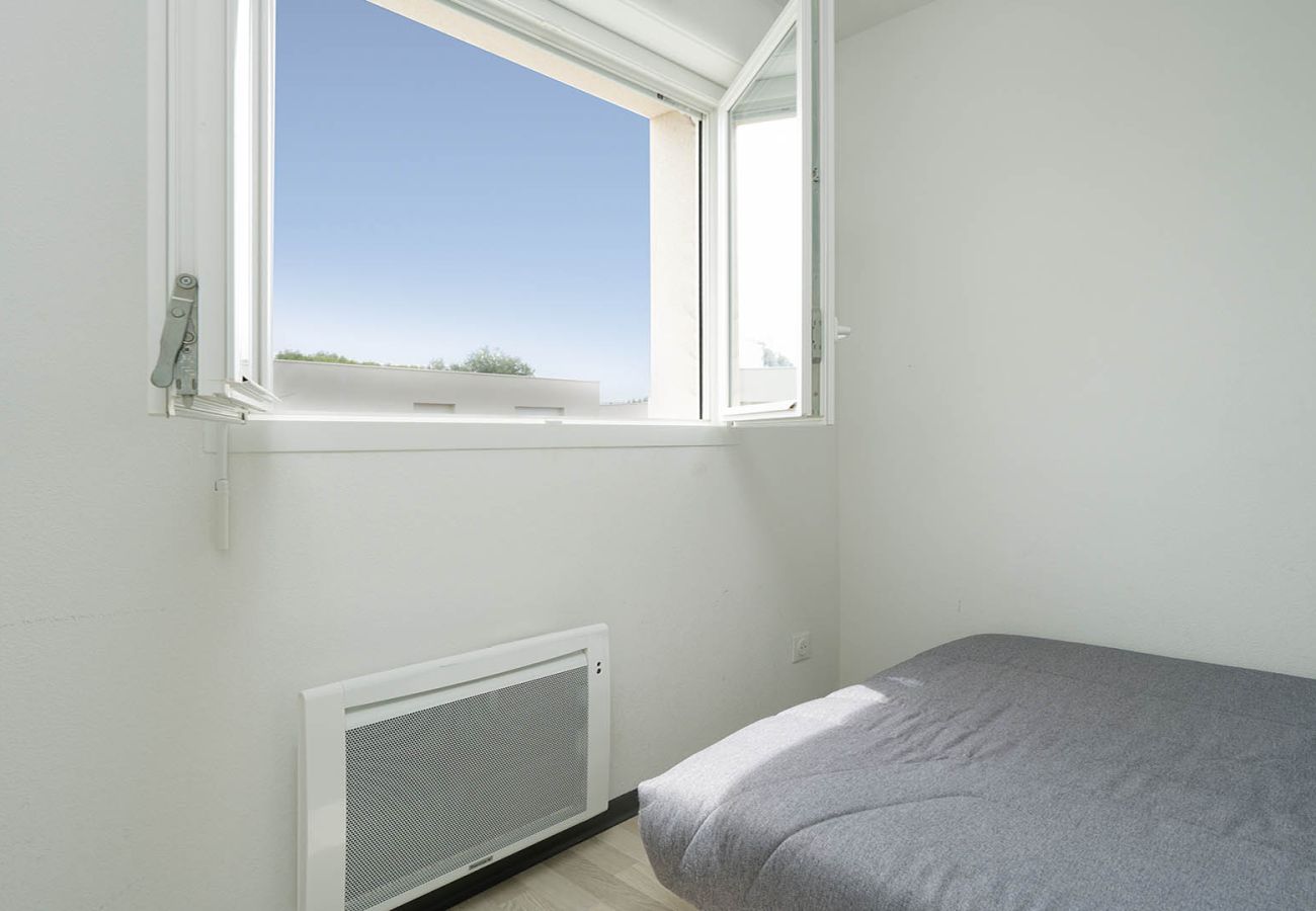 Villa in Sérignan - Villa 6 pers with garden in the residence and pool