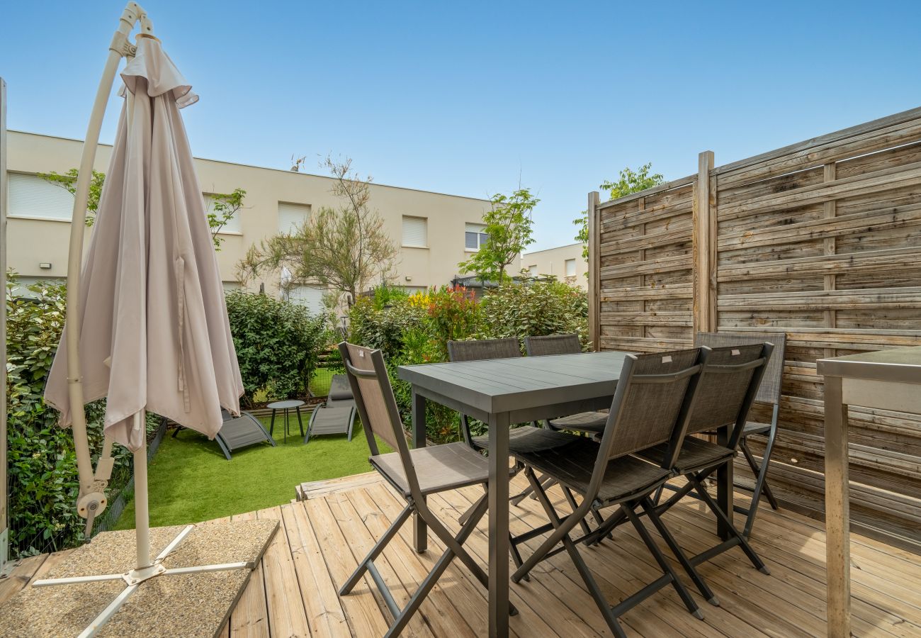 Villa in Sérignan - Villa 6 pers with pool near the beach