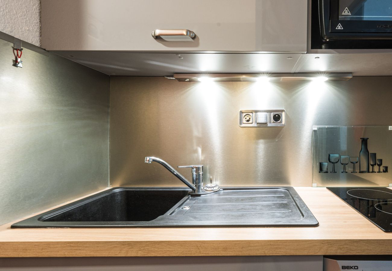 Apartment in Morillon - Nice Apt near the slopes for 4 pers