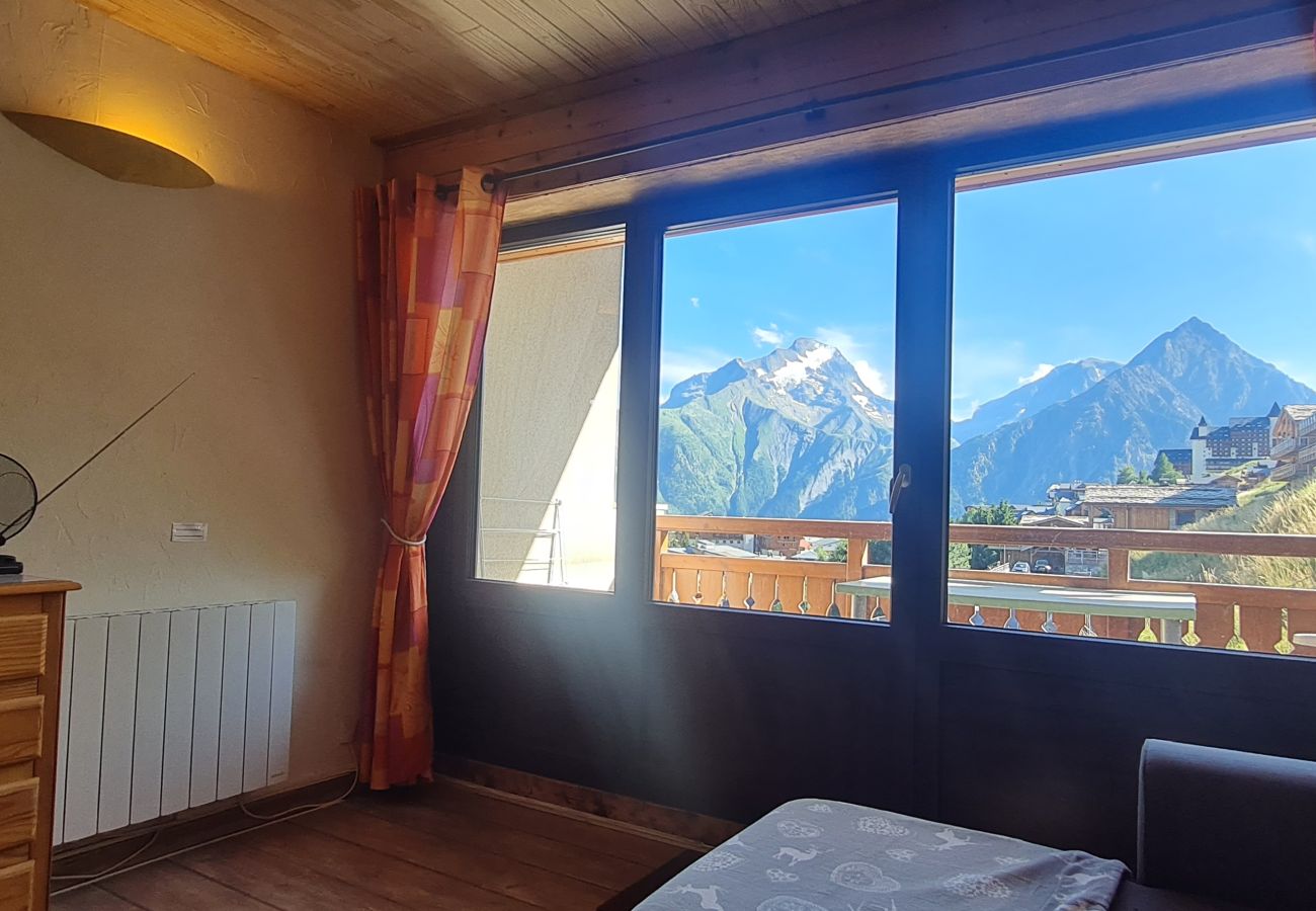 Apartment in Les Deux Alpes - Nice Apt for 7 pers Mountain view