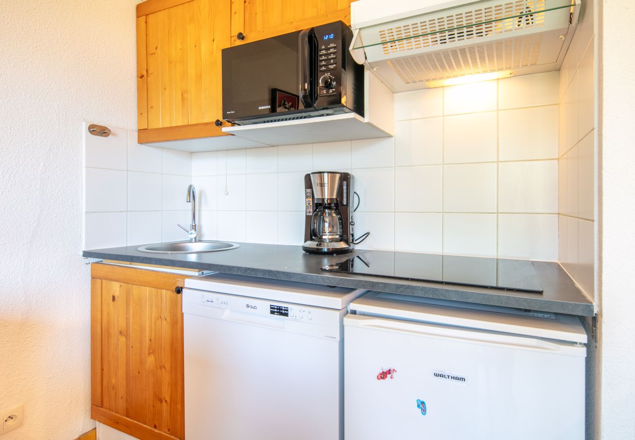 Apartment in Saint-Sorlin-d´Arves - Nice ground floor apt for 5 people