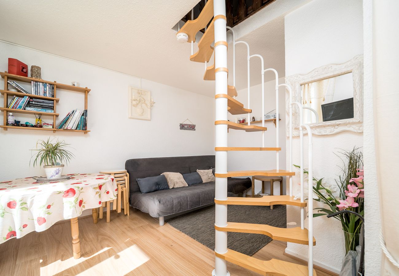 Studio in Allos - Cute duplex studio, in the mountains, sleeps 5
