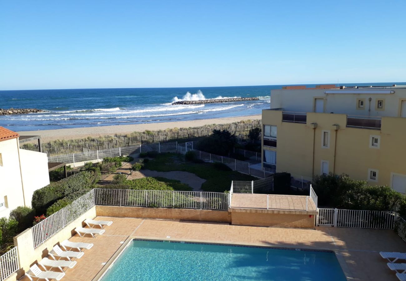 Apartment in Sérignan - Duplex apartment, sleeps 6, balcony, sea view