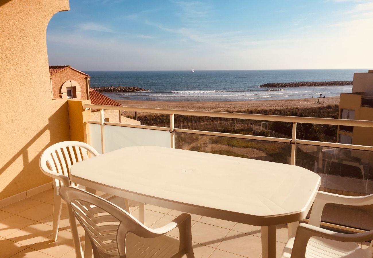 Apartment in Sérignan - Duplex apartment, sleeps 6, balcony, sea view