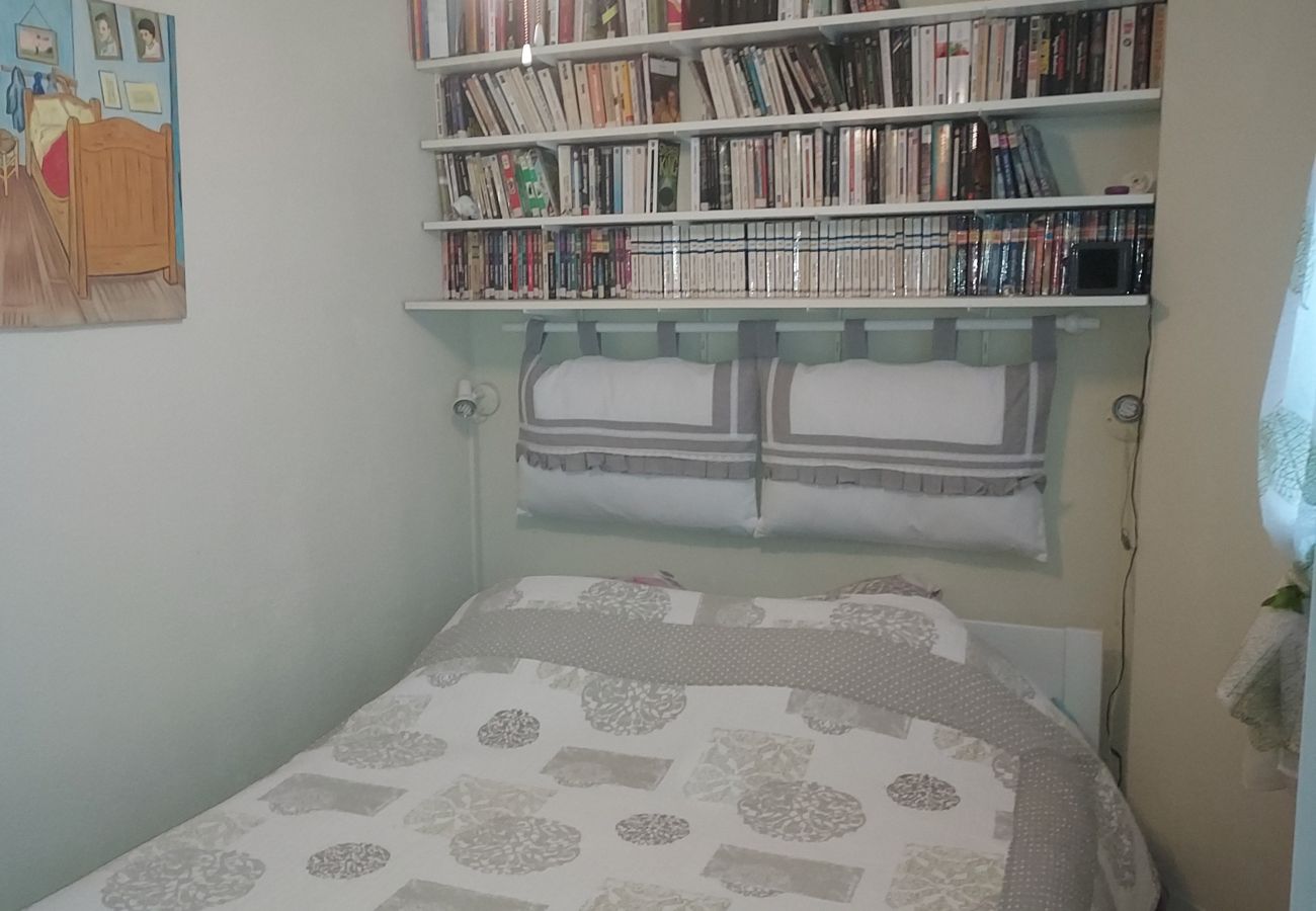 Apartment in Le Grau-du-Roi - Nice Apt with pool near the sea