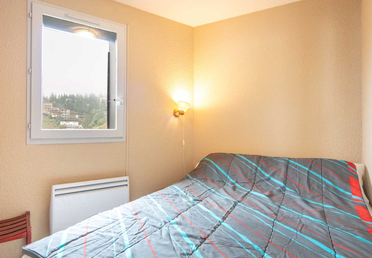 Apartment in Chamrousse - Nice apt for 6 pers with magnificent mountain view