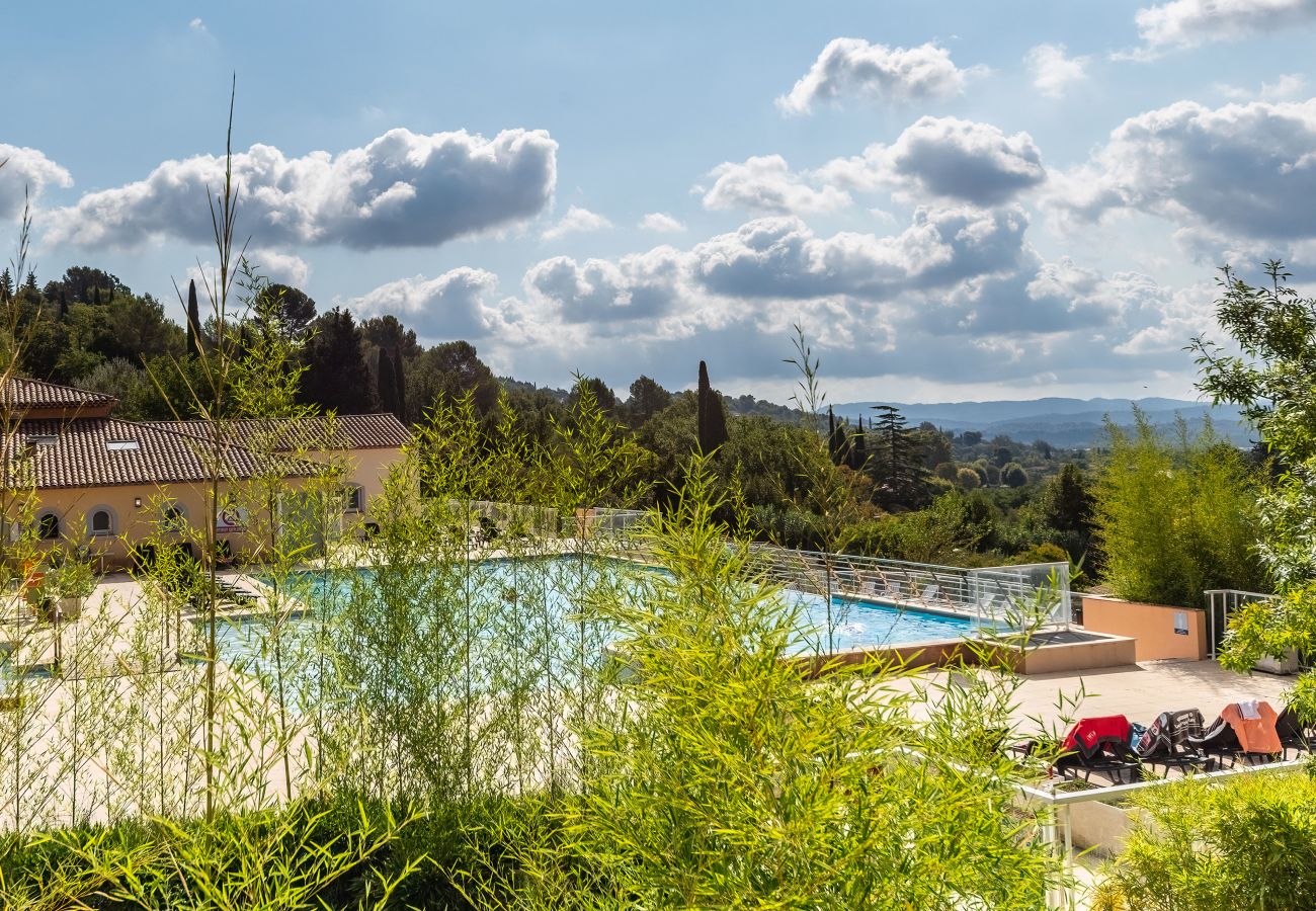 Studio in Callian - Nice Studio 2 Pers pool view