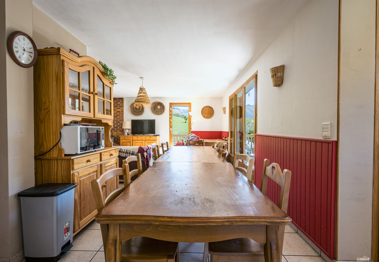 Chalet in Saint-Sorlin-d´Arves - Fully equipped chalet for 14 pers