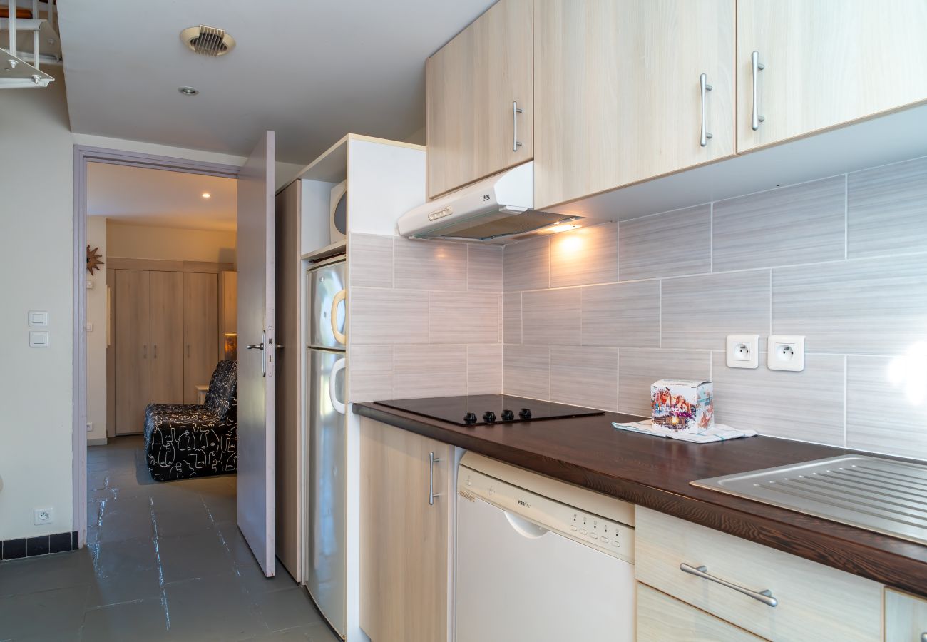 House in Guidel - Cottage for 4 people near the sea with a swimming pool and terrace