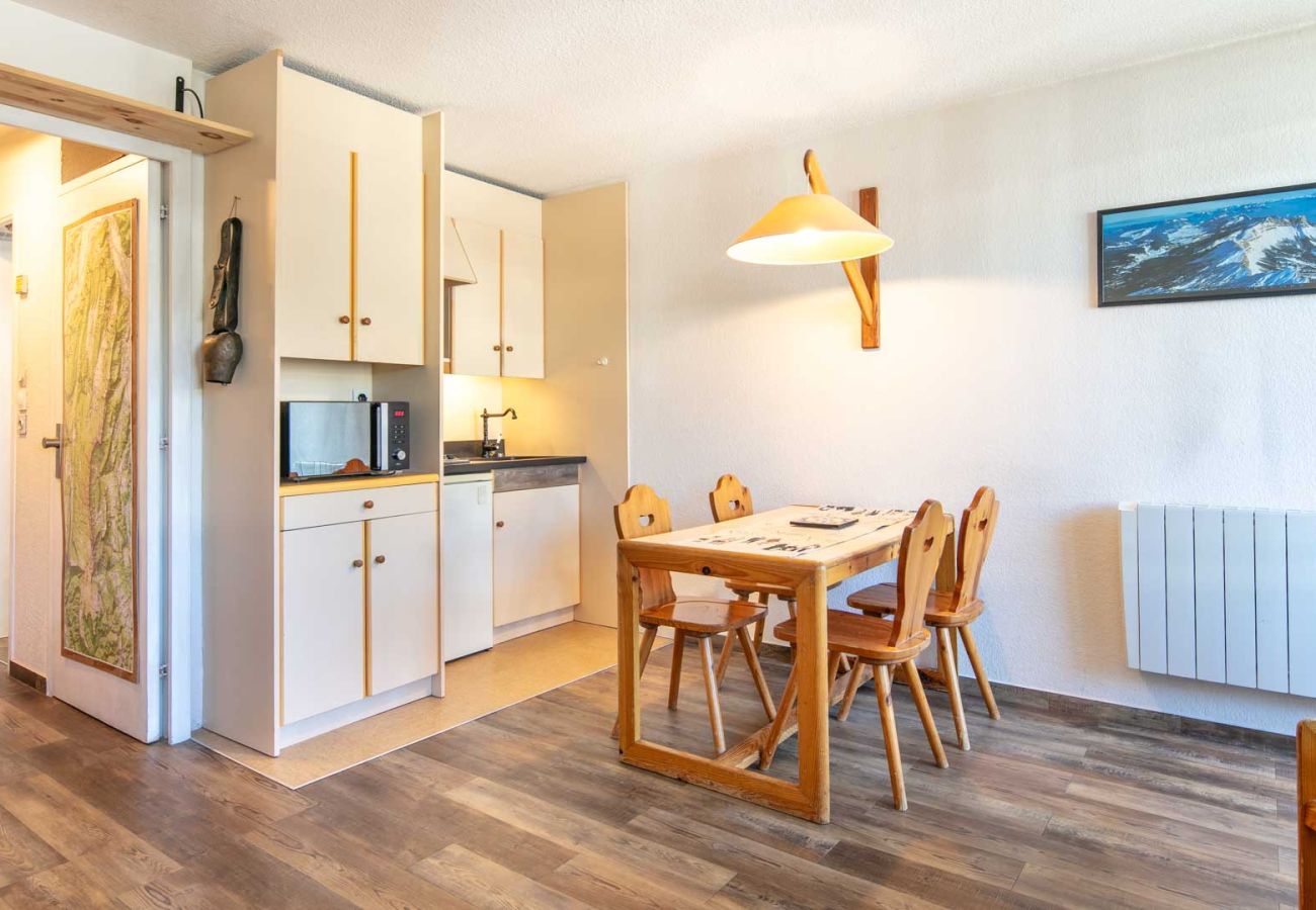 Studio in Villard-de-Lans - Charming cabin studio, sleeps 4