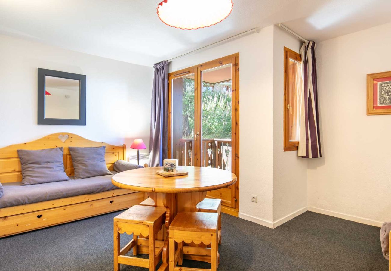 Apartment in Risoul - Nice Apt for 5 pers near the slopes