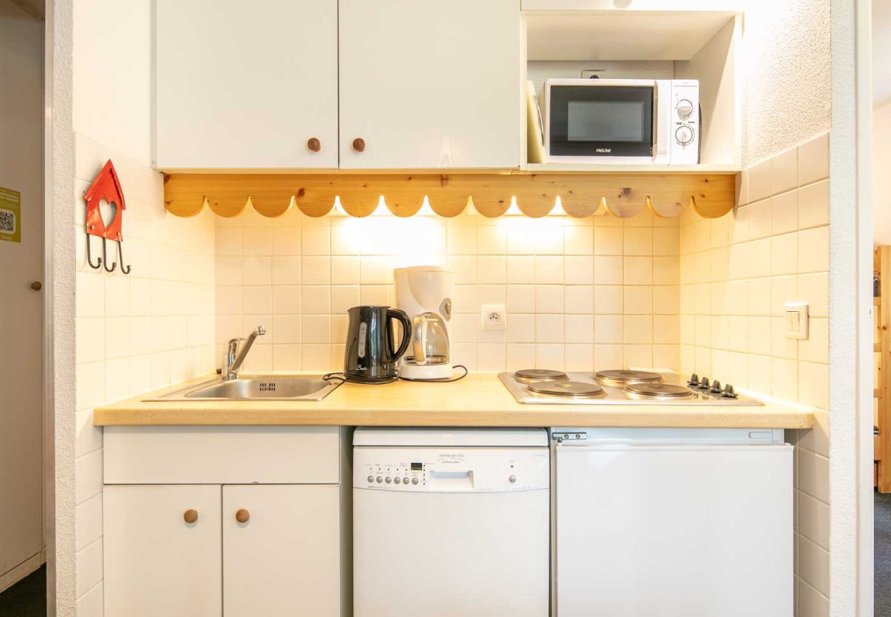 Apartment in Risoul - Nice Apt for 5 pers near the slopes