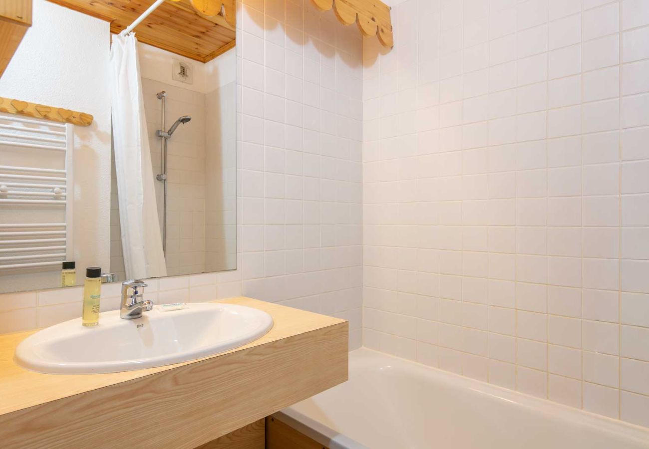 Apartment in Risoul - Nice Apt for 5 pers near the slopes