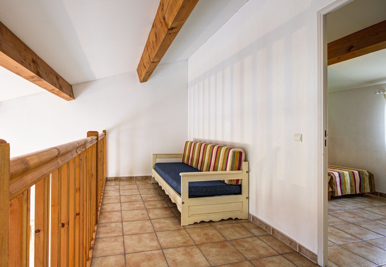 House in Homps - Villa 6 pers with garden in residence with swimming pool