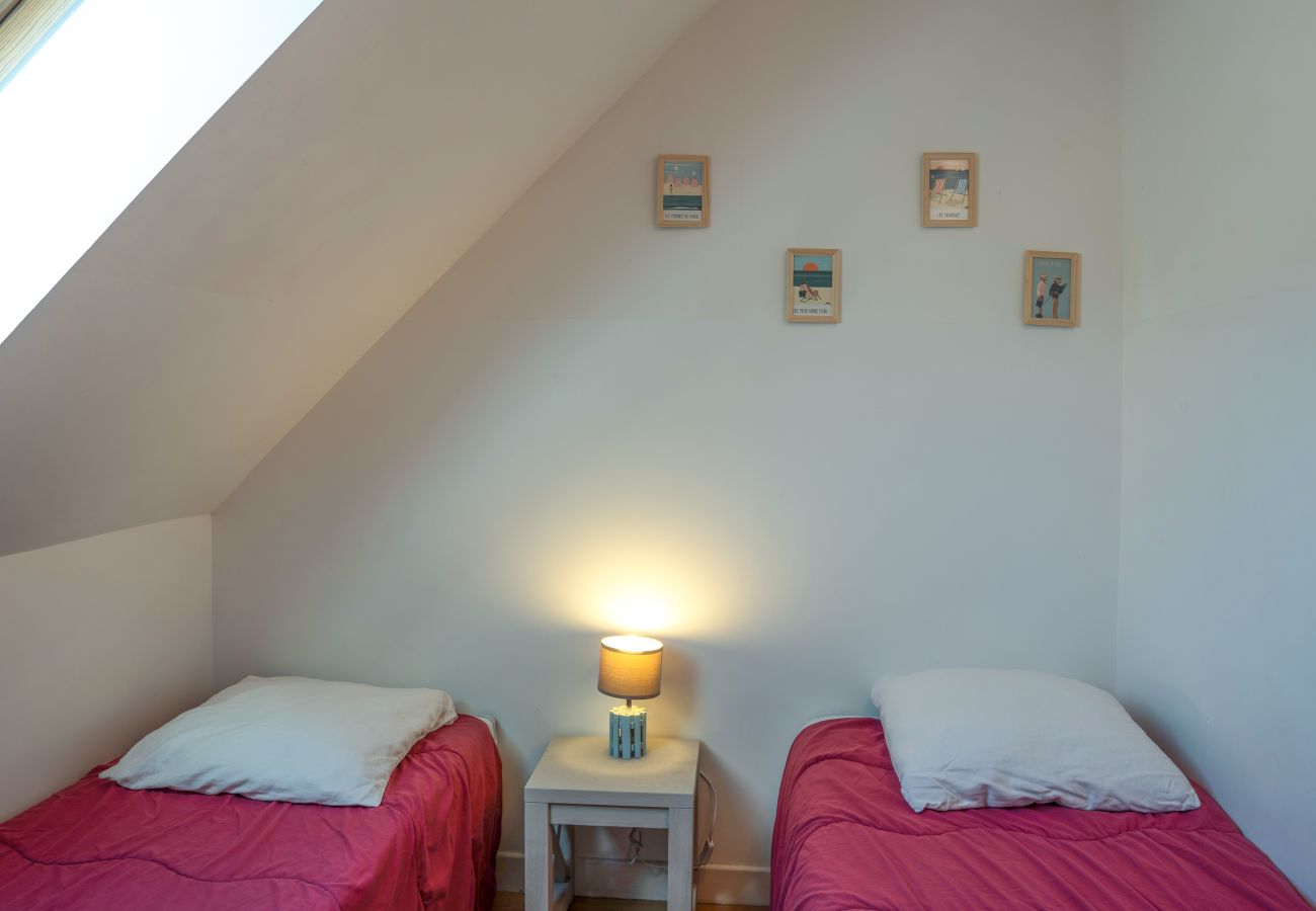 House in Saint-Nic - Cottage for 6 pers in a residence with pool