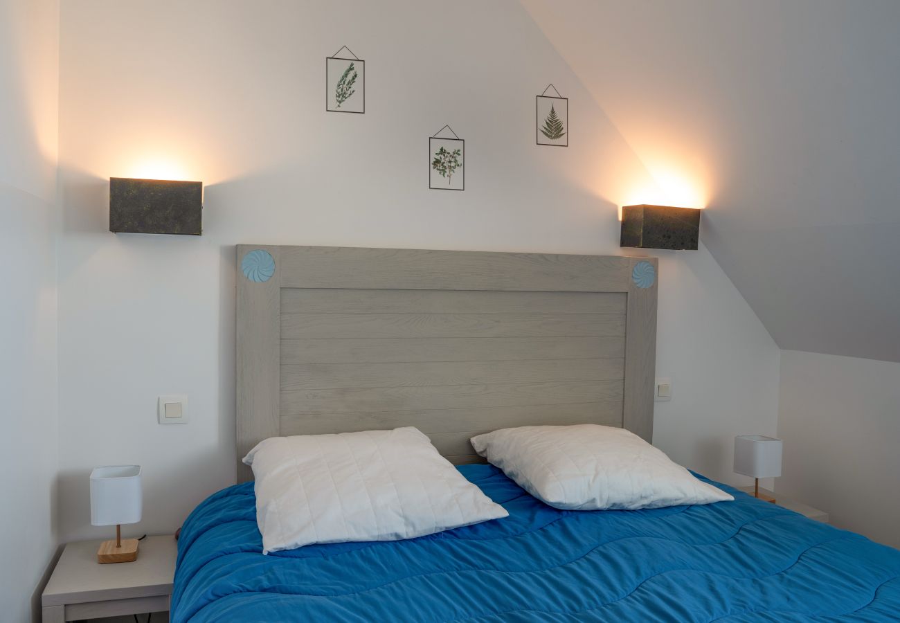 House in Saint-Nic - Cottage for 6 pers in a residence with pool